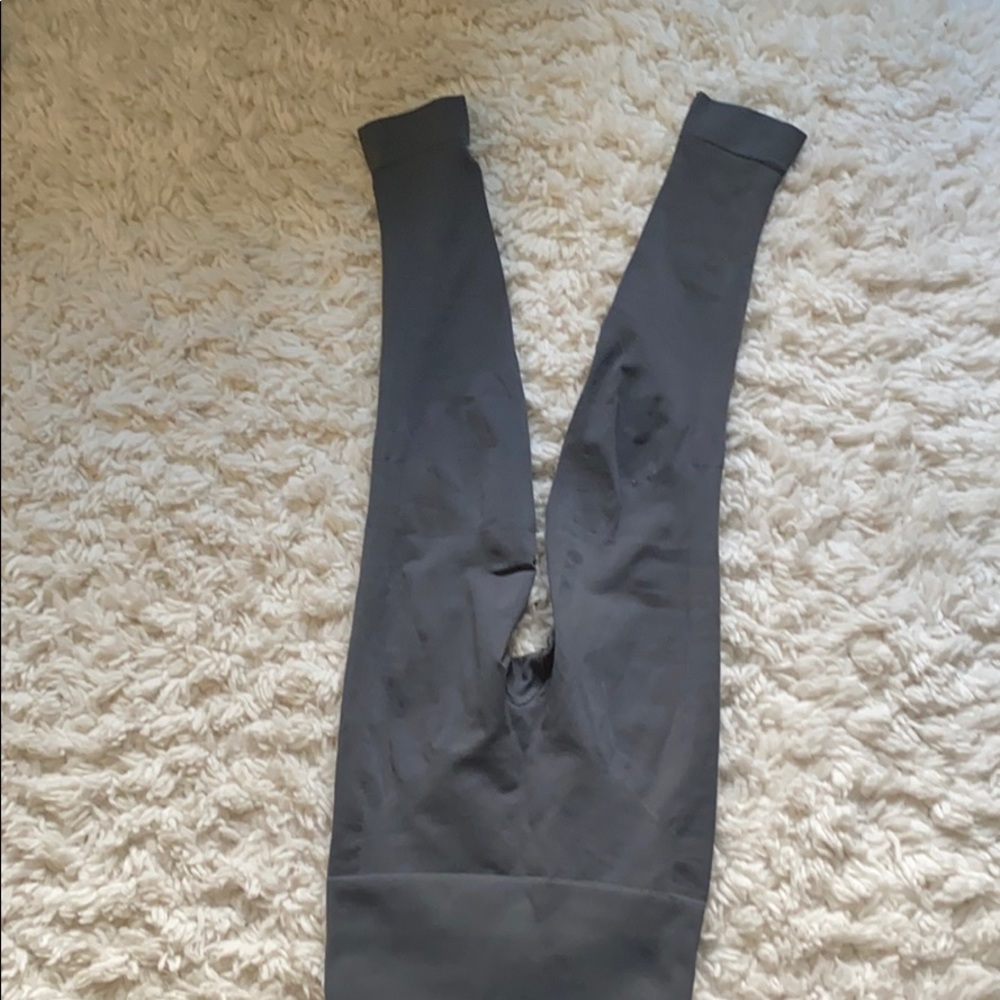 Grey lulu leggings
